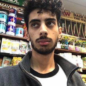 Meet your Posher, Waleed